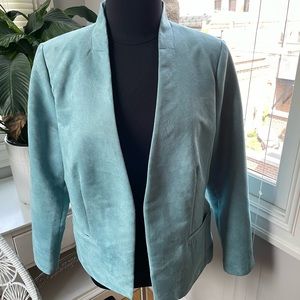 Lovely faux suede Chicos jacket SZ 2